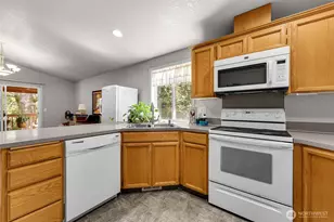 214 SE 11th Cir, Battle Ground, WA 98604 - Photo 13