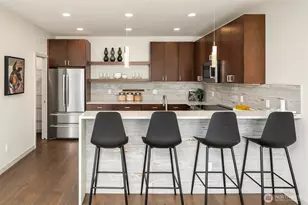 8509 Burke Ave N, Seattle, WA 98103 - Photo 7