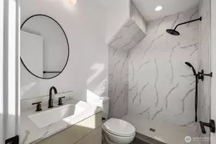 518 N 102nd St, Seattle, WA 98133 - Photo 13