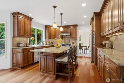 23030 NE 13th Street, Sammamish, WA 98074 - Photo 5