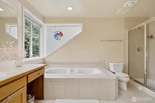 23030 NE 13th St, Sammamish, WA 98074 - Photo 19