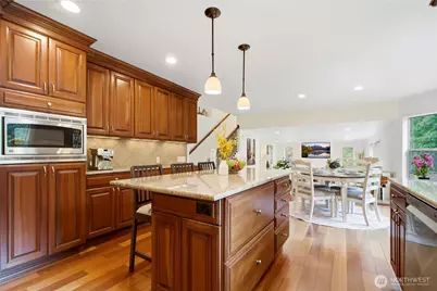 23030 NE 13th Street, Sammamish, WA 98074 - Photo 7