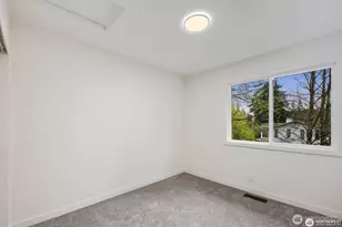 7211 182nd St SW, Edmonds, WA 98026 - Photo 31