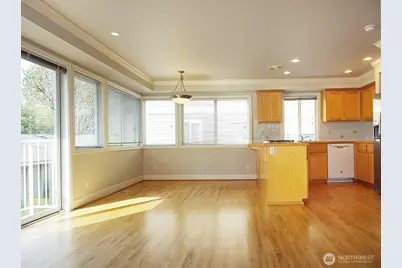 657 W Emerson Street #C, Seattle, WA 98119 - Photo 5