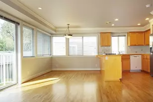 657 W Emerson St, Seattle, WA 98119 - Photo 5