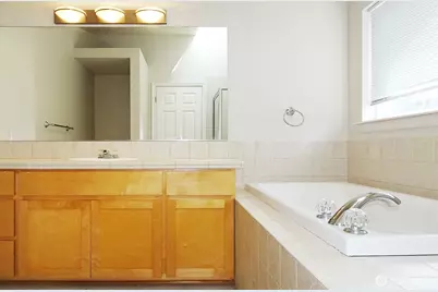 657 W Emerson Street #C, Seattle, WA 98119 - Photo 11