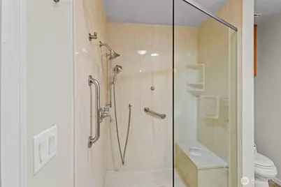 5527 Bridgeport Way W #C, University Place, WA 98467 - Photo 23