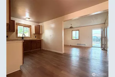213 Bridge Street S, Brewster, WA 98812 - Photo 11