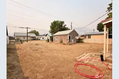 213 Bridge Street S, Brewster, WA 98812 - Photo 35