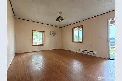 213 Bridge Street S, Brewster, WA 98812 - Photo 7