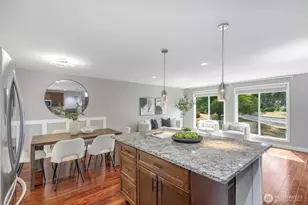 12704 NE 142nd Ct, Kirkland, WA 98034 - Photo 7