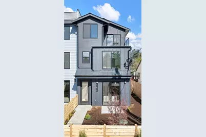 520 N 102nd Street, Seattle, WA 98133 - Photo 1