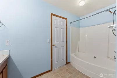 205 NE Silvernail St, Orting, WA 98360 - Photo 15