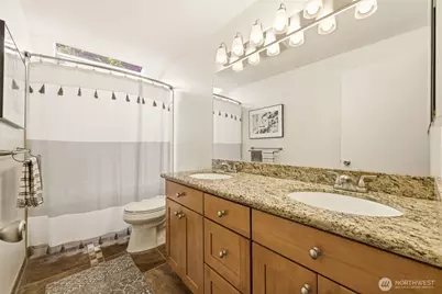 13229 SE 256th Street #J4, Kent, WA 98042 - Photo 17