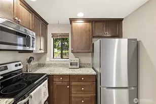 13229 SE 256 St, Kent, WA 98042 - Photo 11