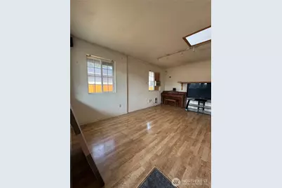 5712 S Augusta Street, Seattle, WA 98178 - Photo 3