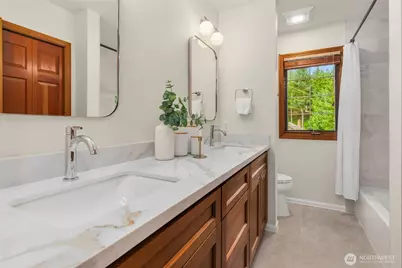 4651 171st Avenue SE, Bellevue, WA 98006 - Photo 29