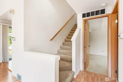 10914 SE 169th Place, Renton, WA 98055 - Photo 9