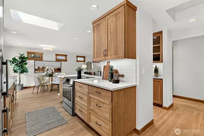 7247 SE 29th Street, Mercer Island, WA 98040 - Photo 15