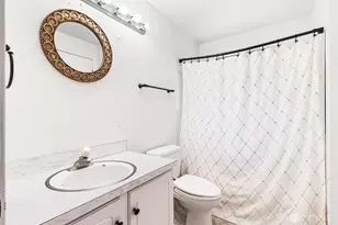 21043 NE 91st St, Redmond, WA 98053 - Photo 13
