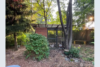 21043 NE 91st Street, Redmond, WA 98053 - Photo 9