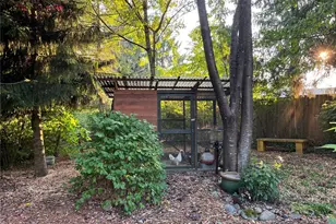 21043 NE 91st St, Redmond, WA 98053 - Photo 9