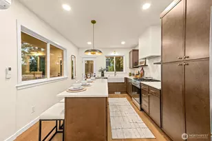 10733 Interlake Ave N, Seattle, WA 98133 - Photo 9