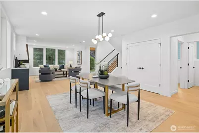 12011 36th Avenue NE, Seattle, WA 98125 - Photo 5