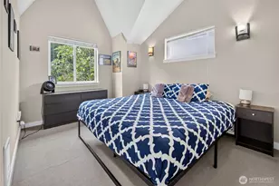 226 B 26th Ave E, Seattle, WA 98112 - Photo 13