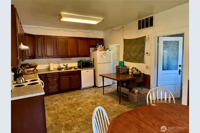 2323 E Street, Bellingham, WA 98225 - Photo 11