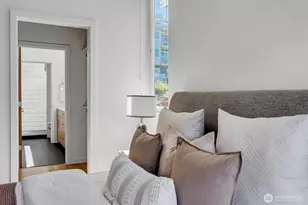 2359 Yale Ave. E., Seattle, WA 98102 - Photo 9