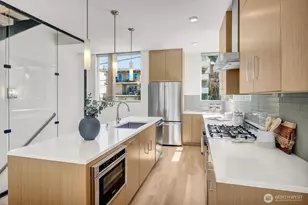 2359 Yale Ave. E., Seattle, WA 98102 - Photo 3