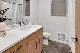 2359 Yale Ave. E., Seattle, WA 98102 - Photo 15