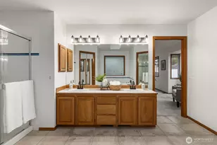 11715 SE 61st Pl, Bellevue, WA 98006 - Photo 27