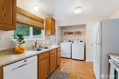 3801 3803 56th Street Ct E, Tacoma, WA 98443 - Photo 7