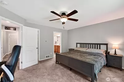10516 36th Street E, Edgewood, WA 98372 - Photo 19