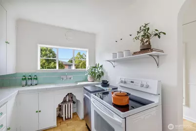 4204 11th Avenue NE #17, Seattle, WA 98105 - Photo 21