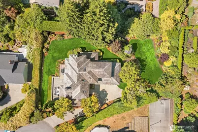 9636 NE 30th Place, Clyde Hill, WA 98004 - Photo 37