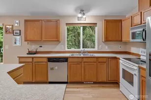 3119 347th St S, Roy, WA 98580 - Photo 11