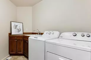 2058 211th Pl SE, Sammamish, WA 98075 - Photo 23