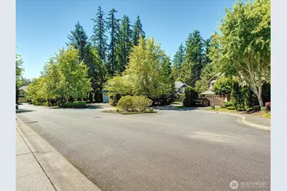 2058 211th Place SE, Sammamish, WA 98075 - Photo 29