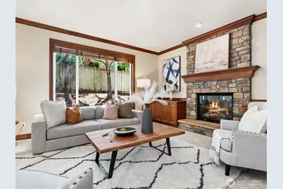 2058 211th Place SE, Sammamish, WA 98075 - Photo 9