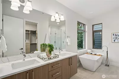 12315 NE 70th Lane #2, Kirkland, WA 98033 - Photo 19