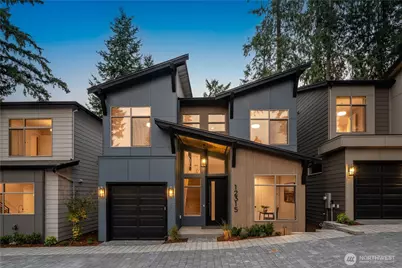 12315 NE 70th Lane #2, Kirkland, WA 98033 - Photo 1