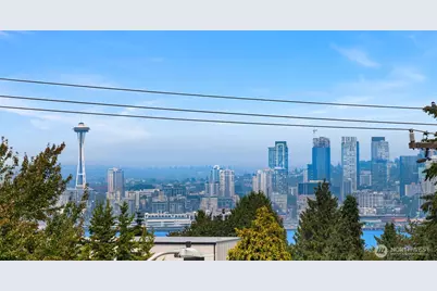 2115 California Avenue SW #402, Seattle, WA 98116 - Photo 9
