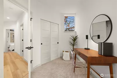 7005 9th Avenue NE, Seattle, WA 98115 - Photo 25