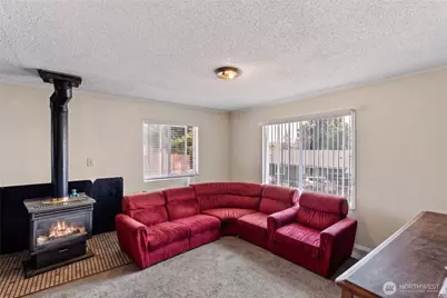 1911 Sheridan Road, Bremerton, WA 98310 - Photo 3