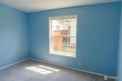 2011 E 95th St, Tacoma, WA 98445 - Photo 9