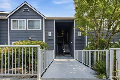 12611 109th Ct NE #J202, Kirkland, WA 98034 - Photo 1