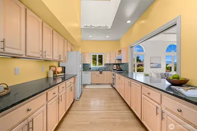 4355 Gooding Avenue, Bellingham, WA 98226 - Photo 5